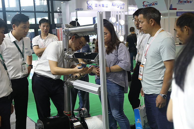 進擊上海包裝展，展現(xiàn)雷茨節(jié)能風機之美